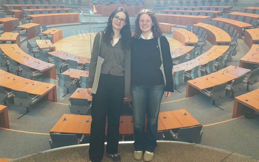 Berufsorientierung im Landtag: Schülerinnen und Schüler aus dem Rhein-Erft-Kreis besuchten den „Girls‘ and Boys‘ Day“